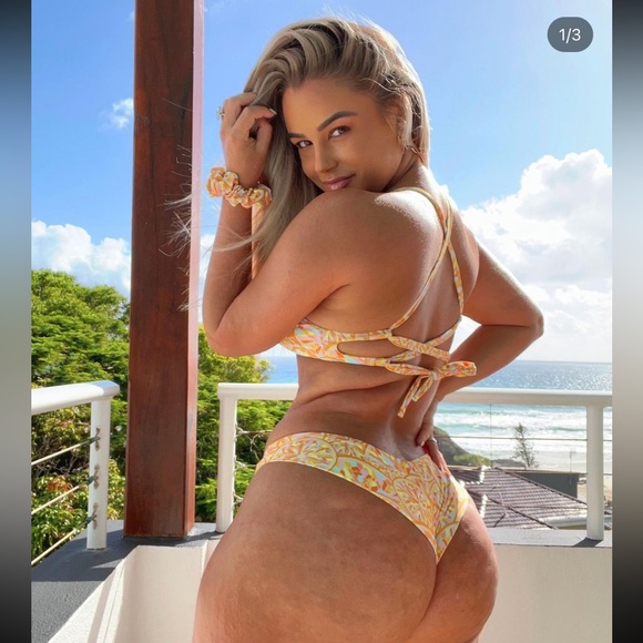 Moana Bikini - Citrus Squeeze Adrift Bottoms - Size Large - Picture 3 of 4